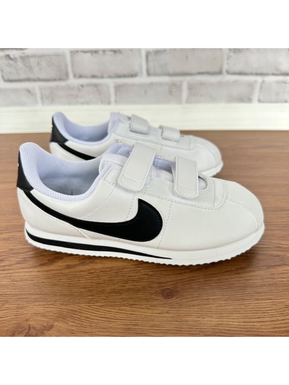 ⭐Nike Cortez Basic SL Kids Retro Shoes Sz 2.5Y White Leather Sneaker 904767-102